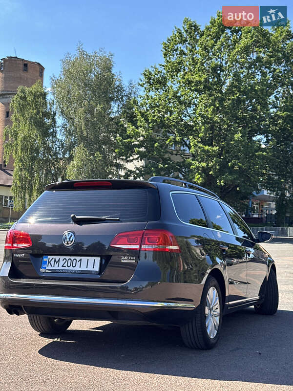 Универсал Volkswagen Passat 2011 в Житомире