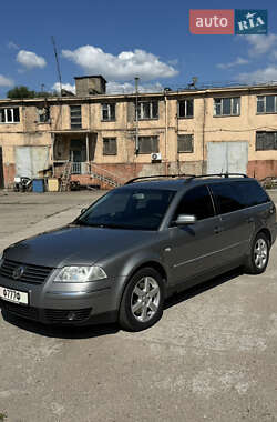Универсал Volkswagen Passat 2001 в Запорожье