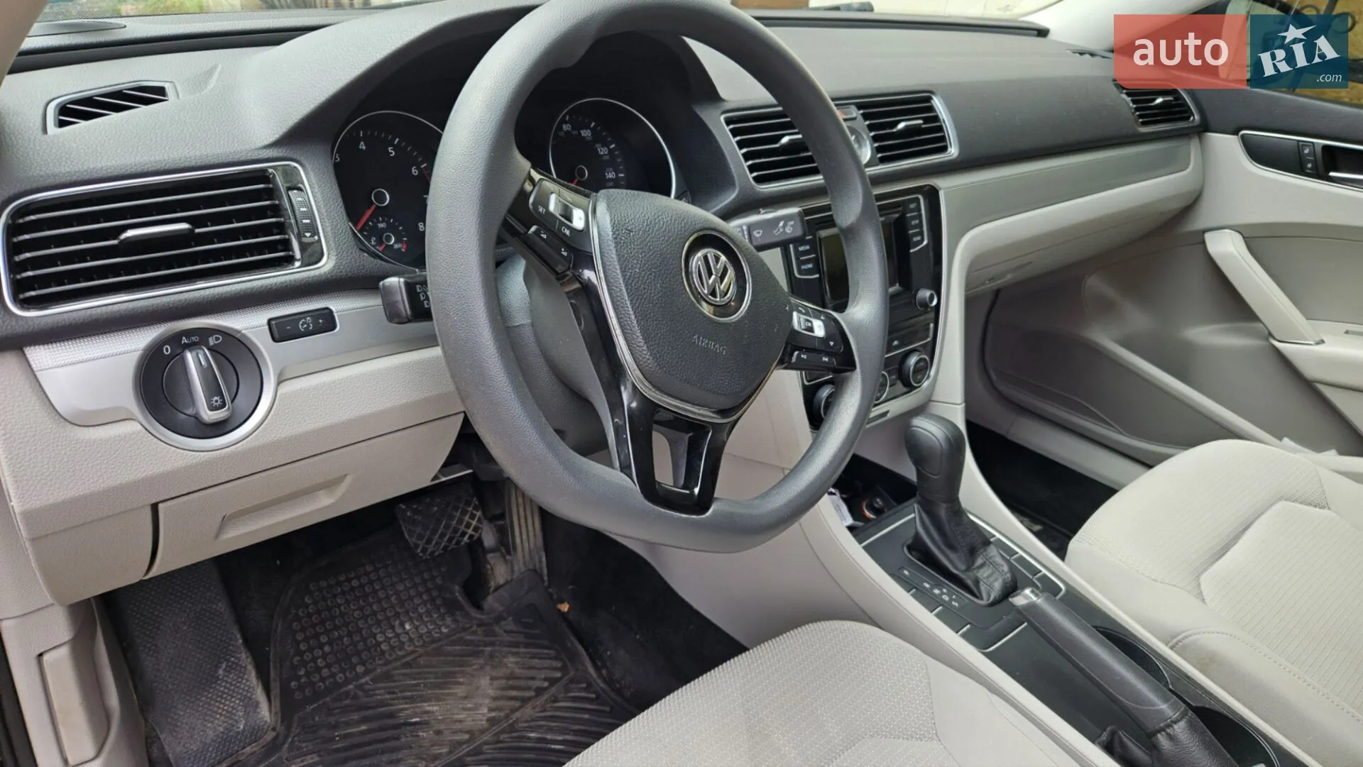 2015 Volkswagen Passat - мініатюра 13