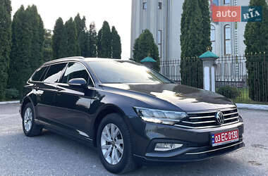 Универсал Volkswagen Passat 2020 в Дубно