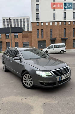 Універсал Volkswagen Passat 2006 в Львові