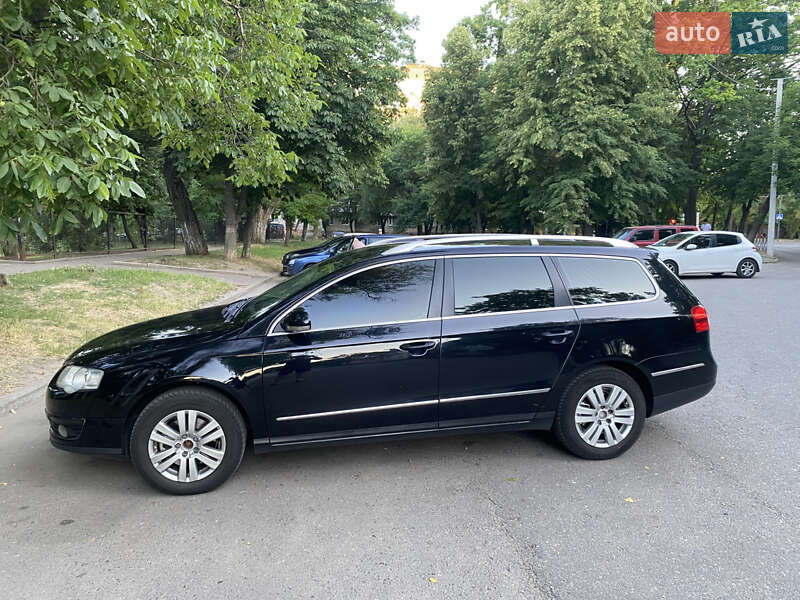 Універсал Volkswagen Passat 2008 в Кропивницькому