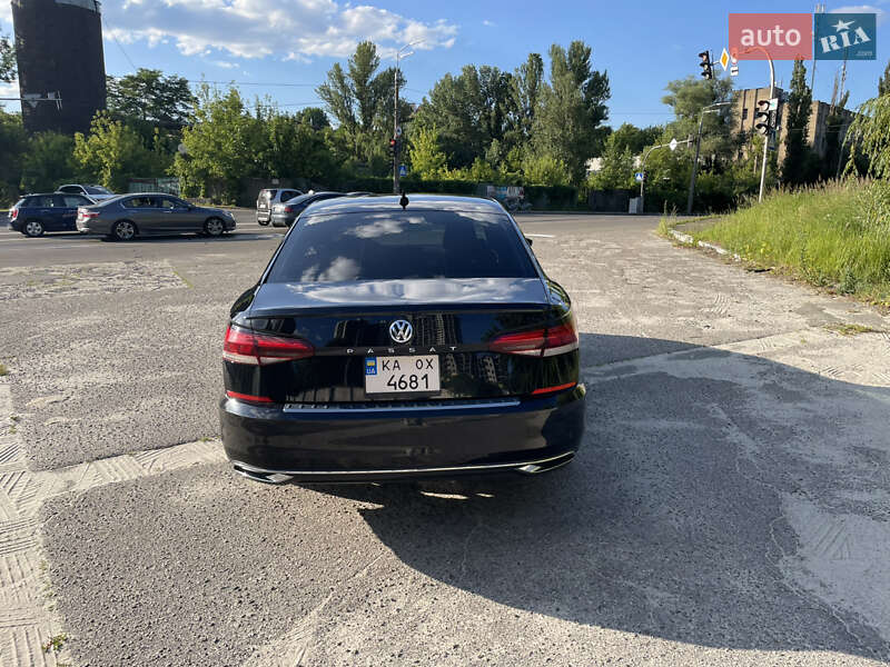 Седан Volkswagen Passat 2021 в Киеве фото 6 Седан Volkswagen Passat 2021 в Киеве