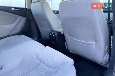 Універсал Volkswagen Passat 2010 в 