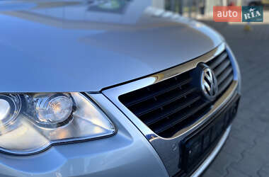 Універсал Volkswagen Passat 2010 в 