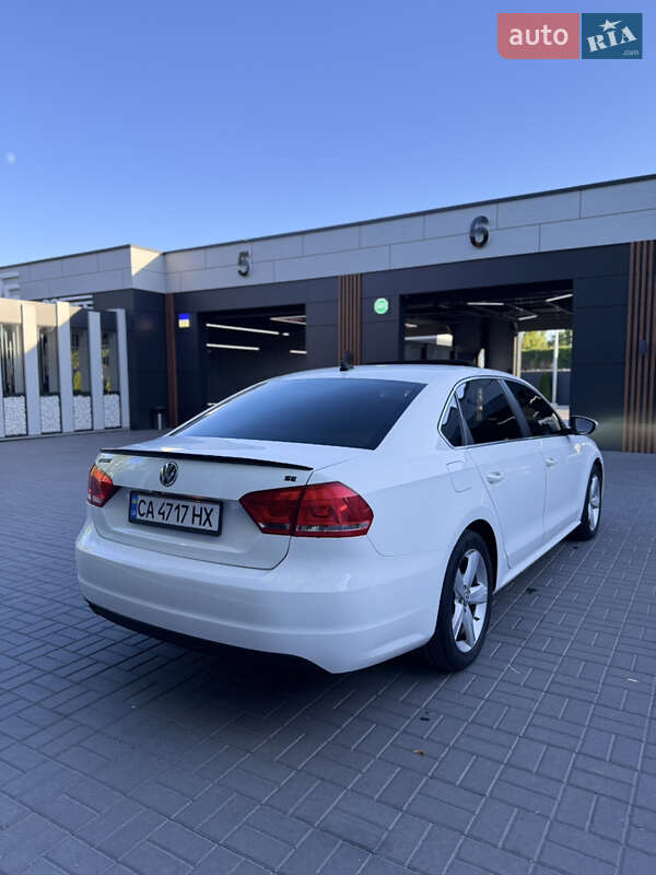 Седан Volkswagen Passat 2012 в Черкассах