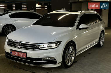 Универсал Volkswagen Passat 2016 в Ужгороде