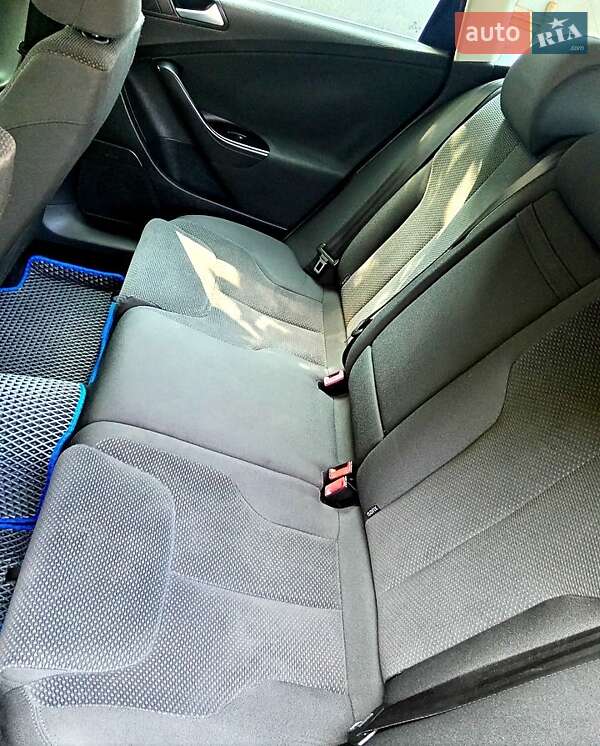 Універсал Volkswagen Passat 2008 в Кривому Розі фото 10 Універсал Volkswagen Passat 2008 в Кривому Розі