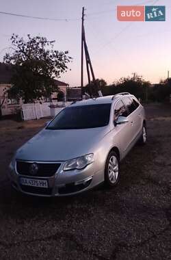 Универсал Volkswagen Passat 2006 в Кривом Озере