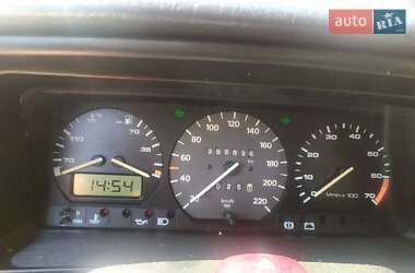 Седан Volkswagen Passat 1994 в Меденичах