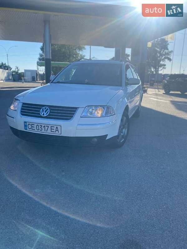 Універсал Volkswagen Passat 2003 в Чернівцях