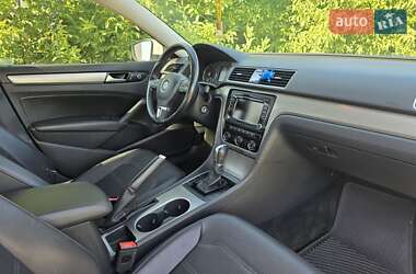 Седан Volkswagen Passat 2015 в 