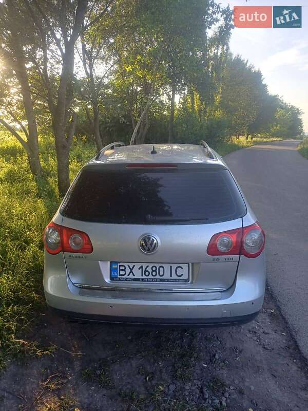 Універсал Volkswagen Passat 2006 в Хмельницькому