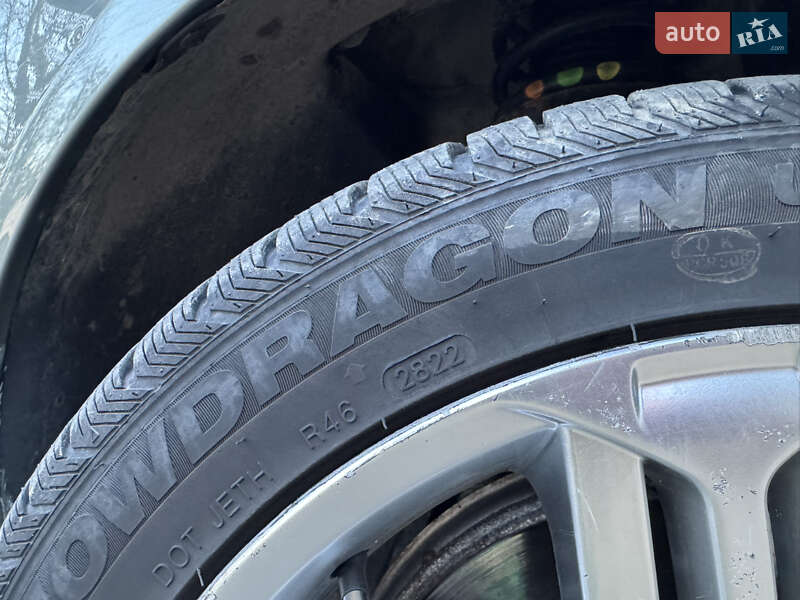 Универсал Volkswagen Passat 2009 в Самборе