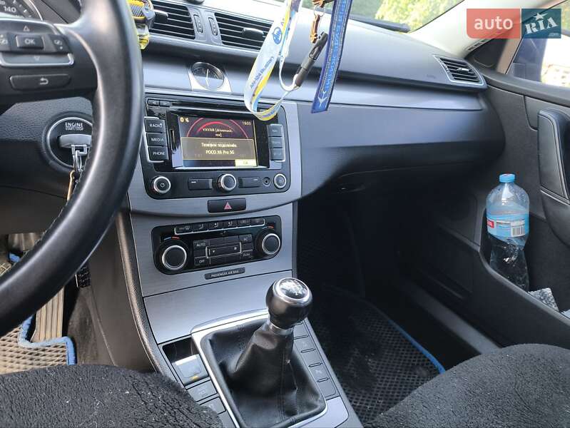 Универсал Volkswagen Passat 2011 в Емильчине фото 12 Универсал Volkswagen Passat 2011 в Емильчине