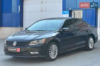 Седан Volkswagen Passat 2016 в Одессе
