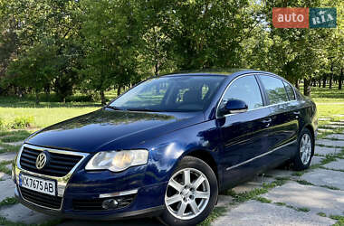 Седан Volkswagen Passat 2005 в Харькове