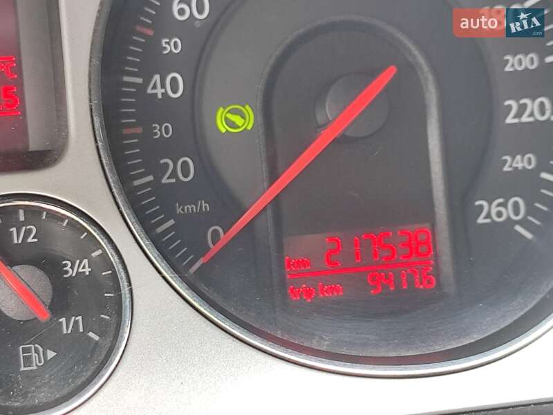 Универсал Volkswagen Passat 2008 в Житомире