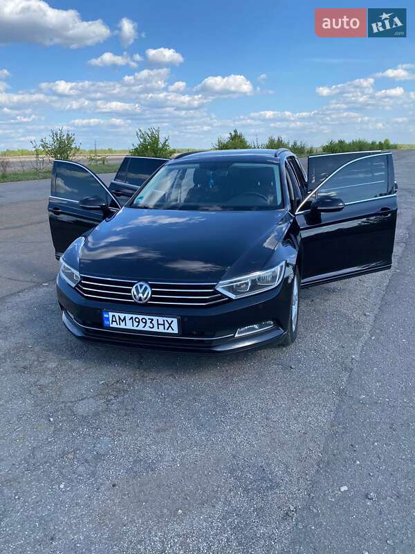 Универсал Volkswagen Passat 2015 в 