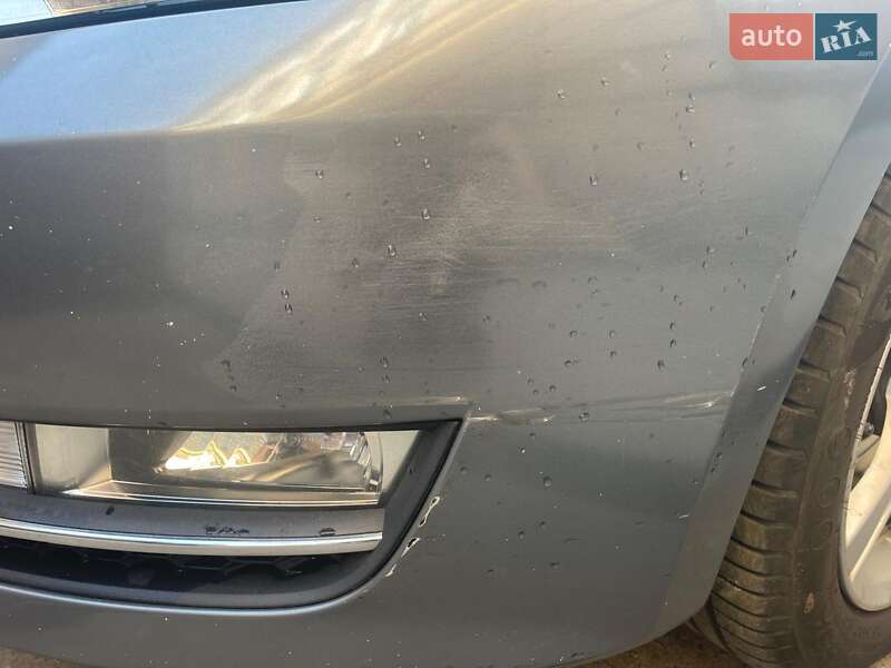 Седан Volkswagen Passat 2015 в Львове