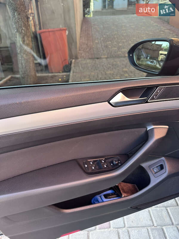 Универсал Volkswagen Passat 2016 в Кривом Роге