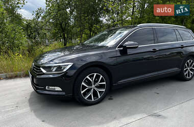 Универсал Volkswagen Passat 2016 в Старом Самборе