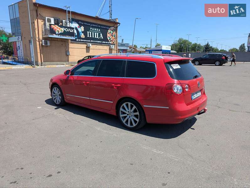 Універсал Volkswagen Passat 2010 в Миколаєві