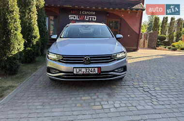 Універсал Volkswagen Passat 2021 в Сваляві