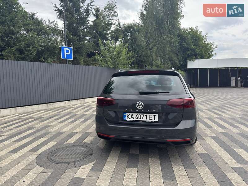 Универсал Volkswagen Passat 2019 в Ужгороде