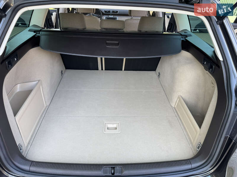 Универсал Volkswagen Passat 2012 в Виннице