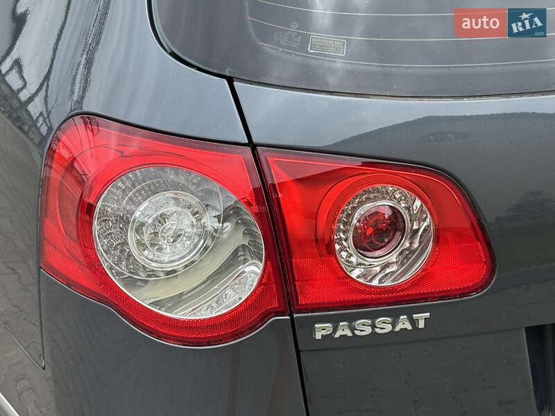 Универсал Volkswagen Passat 2009 в Луцке