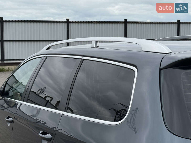 Универсал Volkswagen Passat 2009 в Луцке