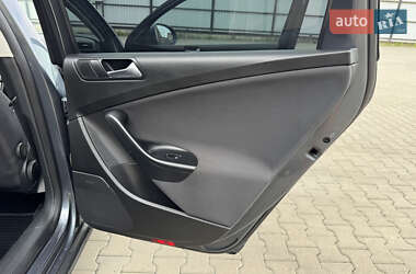Универсал Volkswagen Passat 2009 в 
