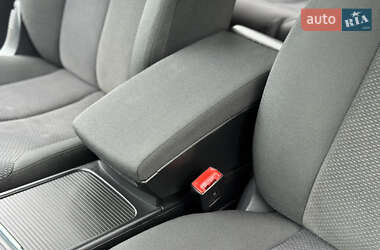 Универсал Volkswagen Passat 2009 в 