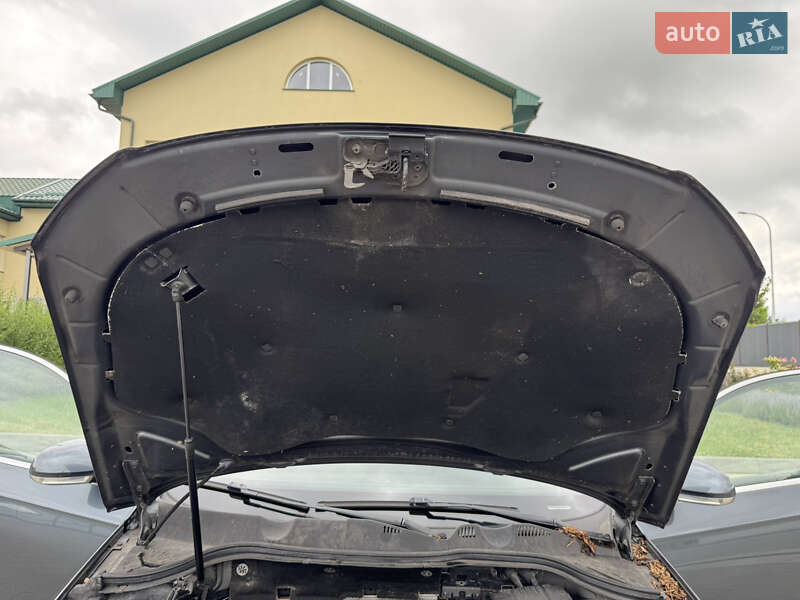 Универсал Volkswagen Passat 2009 в Луцке