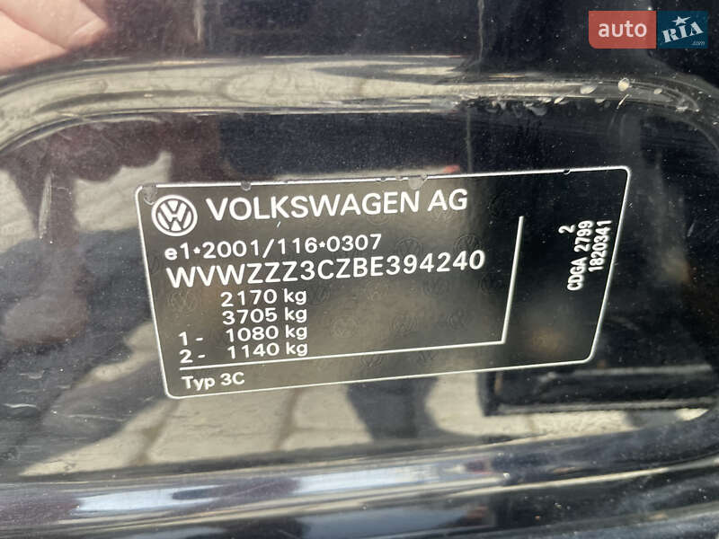 Универсал Volkswagen Passat 2011 в Львове