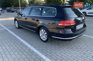 Универсал Volkswagen Passat 2012 в Тернополе