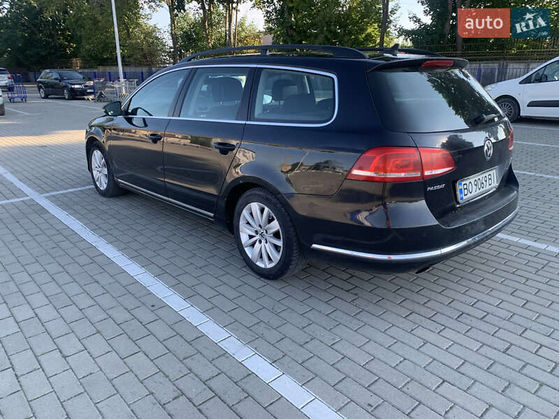 Универсал Volkswagen Passat 2012 в Тернополе