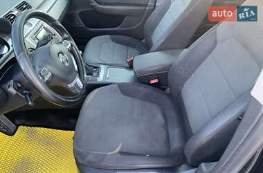 Универсал Volkswagen Passat 2012 в Тернополе