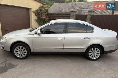 Седан Volkswagen Passat 2008 в 