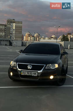 Седан Volkswagen Passat 2008 в Киеве