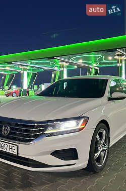 Седан Volkswagen Passat 2020 в Одессе