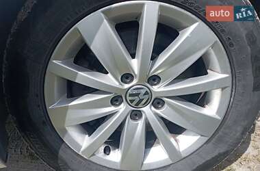 Универсал Volkswagen Passat 2014 в 