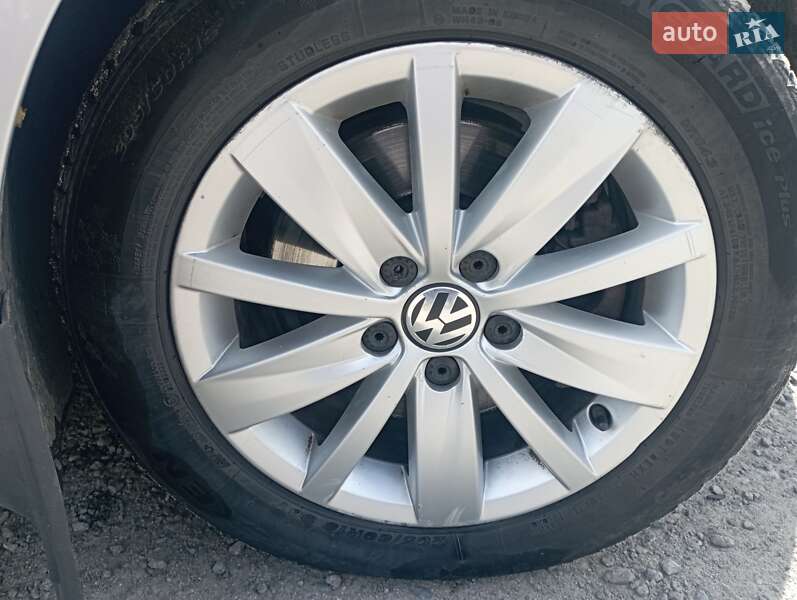 Универсал Volkswagen Passat 2014 в Изяславе фото 12 Универсал Volkswagen Passat 2014 в Изяславе