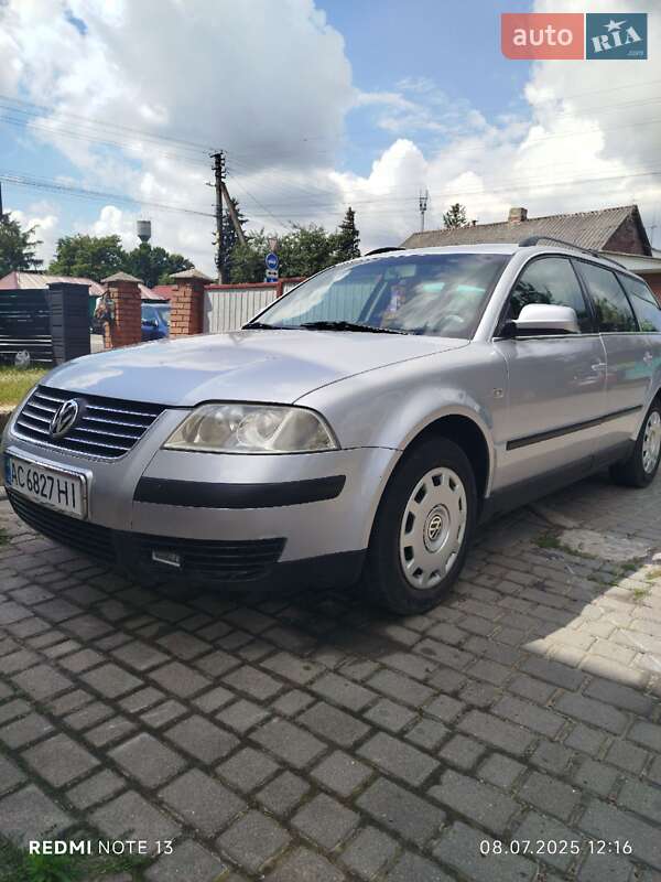Универсал Volkswagen Passat 2001 в 