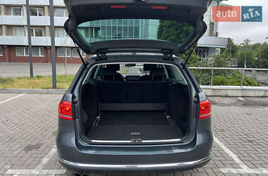 Универсал Volkswagen Passat 2011 в 