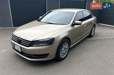 Седан Volkswagen Passat 2014 в 
