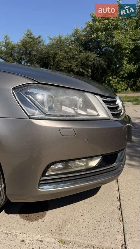 Седан Volkswagen Passat 2013 в Броварах