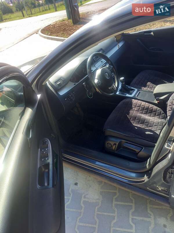 Универсал Volkswagen Passat 2010 в Ужгороде