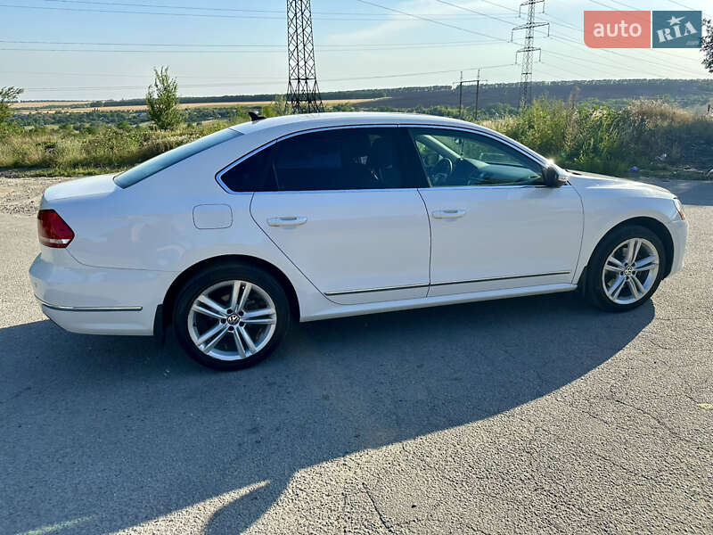 Седан Volkswagen Passat 2012 в Днепре фото 12 Седан Volkswagen Passat 2012 в Днепре